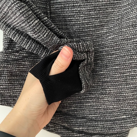 Lululemon Quarter Zip | Women’s Size 2 | Heather Grey - Picture 6 of 8